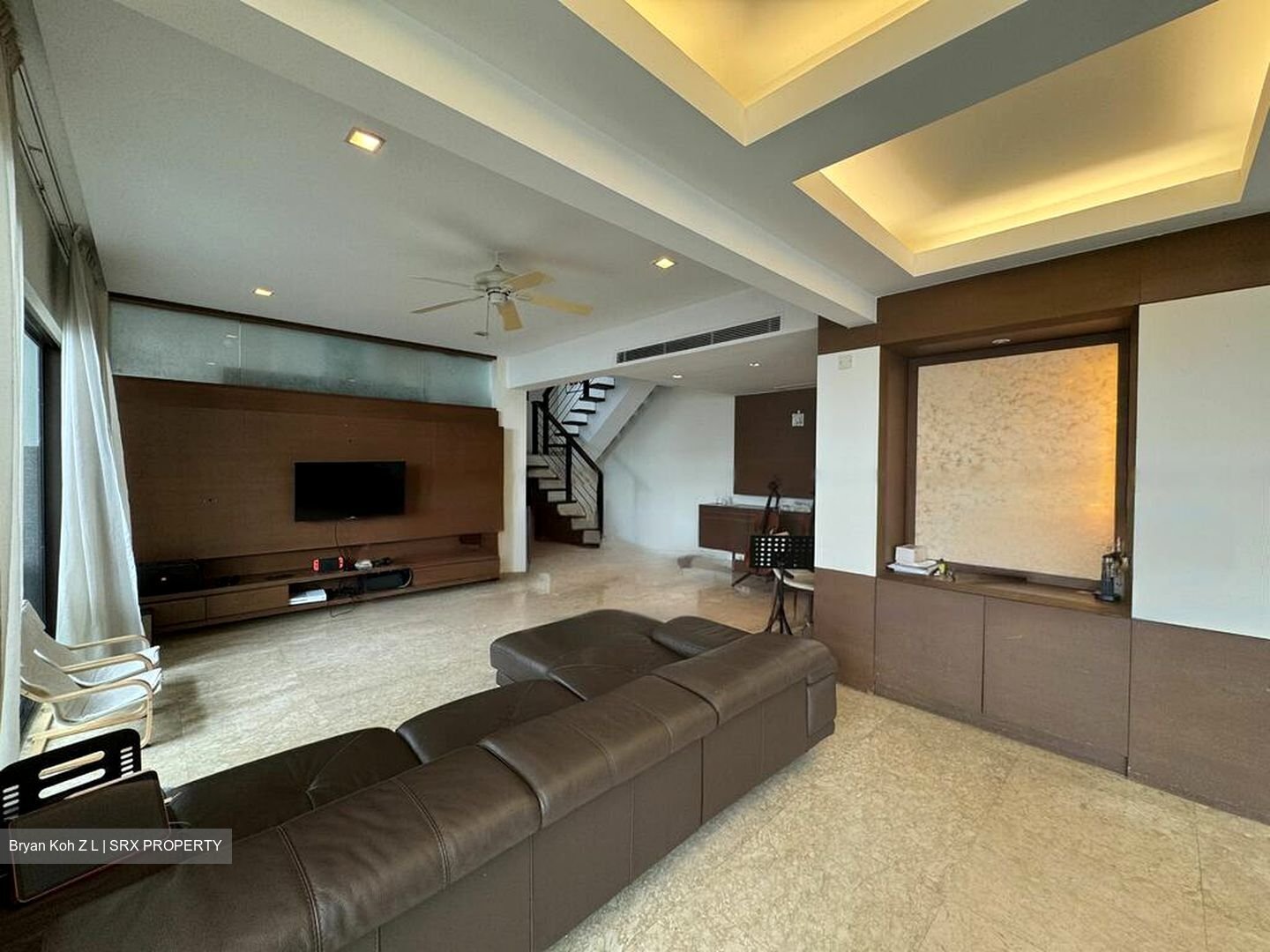 Sennett Avenue (D16), Semi-Detached #432282241